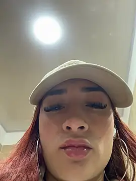 Snapshot of ariiel_ chatting on February 12, 5:30 pm ariiel online show from February 12, 5:30 pm