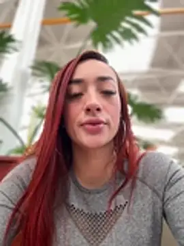 Snapshot of ariiel_ chatting on February 26, 6:18 pm ariiel online show from February 26, 6:18 pm