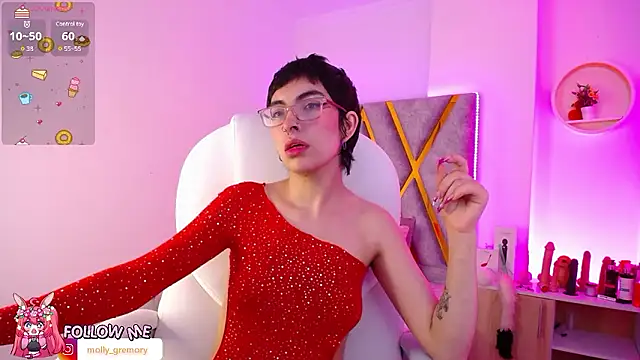 Snapshot of Molly_Gremory_ chatting on December 2, 7:38 pm Molly Gremory online show from December 2, 7:38 pm