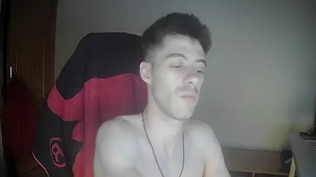 Snapshot of Murcianito chatting on May 19, 8:48 pm Murcianito online show from May 19, 8:48 pm