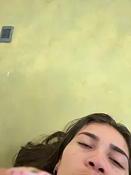 Snapshot of aurora_divine chatting on November 16, 12:55 pm aurora divine online show from November 16, 12:55 pm