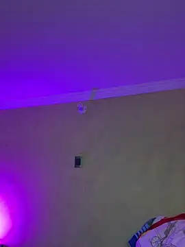 aurora divine online show from February 8, 1:58 pm