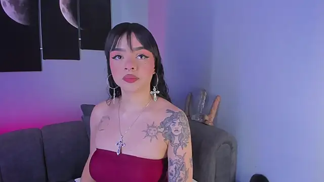 Snapshot of maddy_walker chatting on January 20, 9:11 pm maddy walker online show from January 20, 9:11 pm