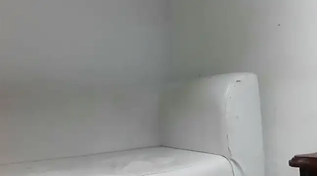 dani07- online show from January 25, 5:29 am