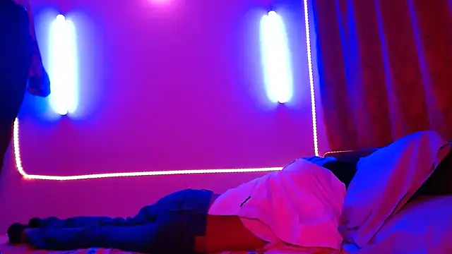 dani07- online show from October 9, 1:25 am