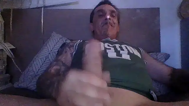 Snapshot of CandiedPompano chatting on June 13, 5:33 pm CandiedPompano online show from June 13, 5:33 pm