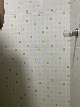 Snapshot of zahrivk1 chatting on January 5, 7:07 am zahrivk1 online show from January 5, 7:07 am