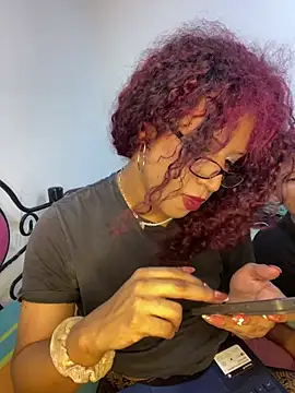 Snapshot of zahrivk1 chatting on January 21, 6:33 am zahrivk1 online show from January 21, 6:33 am