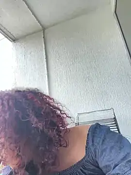 Snapshot of zahrivk1 chatting on March 3, 6:01 pm zahrivk1 online show from March 3, 6:01 pm