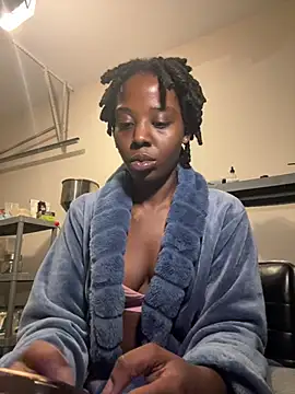 choclatepeaach online show from February 6, 11:57 am