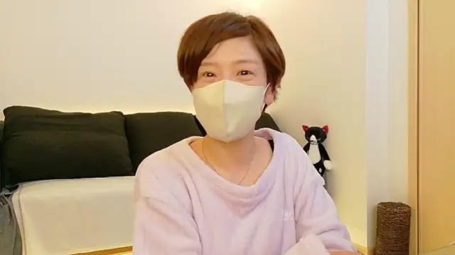 Risa 06 online show from March 13, 10:10 pm