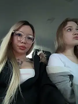 babydolll online show from February 10, 2:10 pm