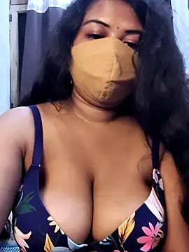 Snapshot of Dr_Chhaya chatting on May 10, 12:05 am Dr Chhaya online show from May 10, 12:05 am