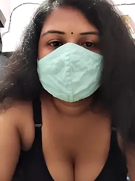 Snapshot of Dr_Chhaya chatting on May 12, 4:42 am Dr Chhaya online show from May 12, 4:42 am
