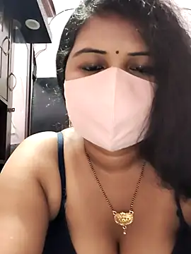 Snapshot of Dr_Chhaya chatting on June 10, 5:56 pm Dr Chhaya online show from June 10, 5:56 pm