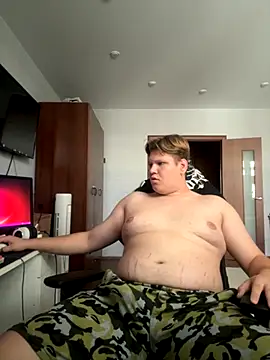 Snapshot of big_boy163 chatting on October 1, 5:24 am big boy163 online show from October 1, 5:24 am