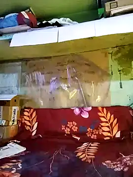 Snapshot of scmylife chatting on February 11, 5:50 pm scmylife online show from February 11, 5:50 pm