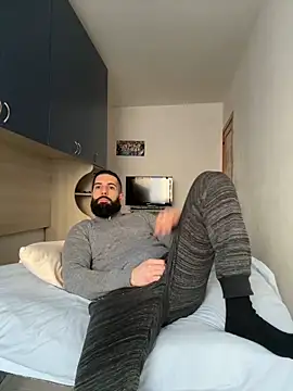 Snapshot of Gioeltoro89 chatting on March 2, 3:27 pm Gioeltoro89 online show from March 2, 3:27 pm