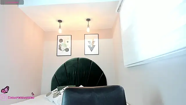 Snapshot of ebbafernandez_ chatting on July 17, 12:23 pm ebbafernandez online show from July 17, 12:23 pm