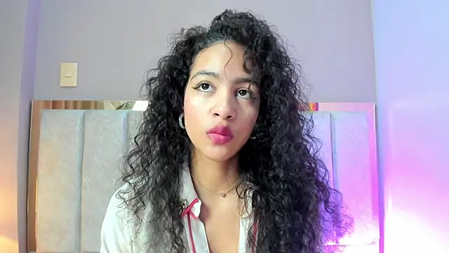 AntonellaHall  online show from November 25, 12:27 pm