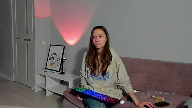 EllaSky xoxo online show from January 18, 5:10 am