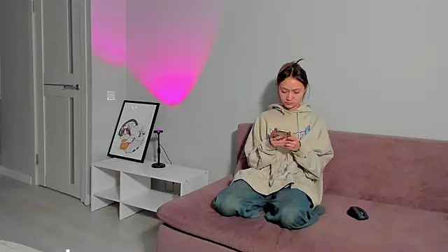 EllaSky xoxo online show from January 23, 6:17 am