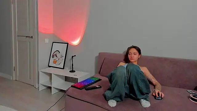 EllaSky xoxo online show from January 25, 10:29 am