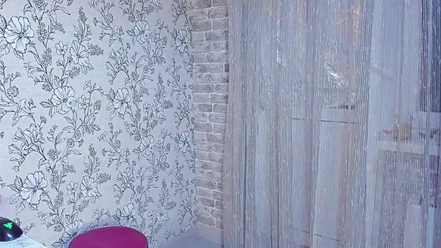 EllaSky xoxo online show from December 2, 11:23 pm