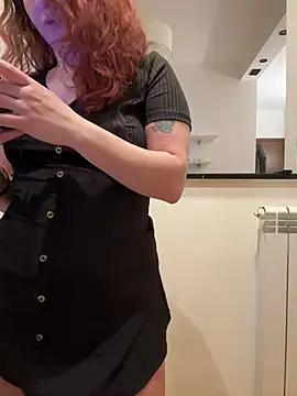 Snapshot of Nala_95 chatting on February 8, 6:12 pm Nala 95 online show from February 8, 6:12 pm