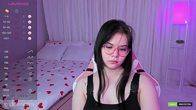 Snapshot of ClaireFaers_ chatting on January 21, 1:00 pm ClaireFaers  online show from January 21, 1:00 pm