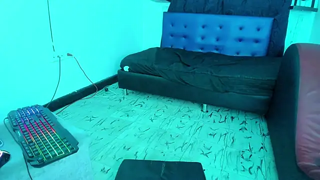 Camila TransGirl online show from March 20, 4:07 am