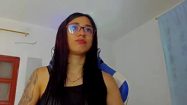 Camila TransGirl online show from November 7, 6:30 pm