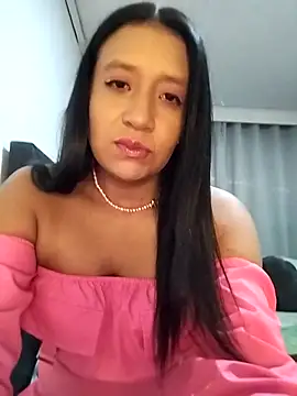 Snapshot of cami_victoria chatting on February 16, 6:26 pm cami victoria online show from February 16, 6:26 pm