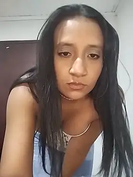 Snapshot of cami_victoria chatting on May 21, 8:27 pm cami victoria online show from May 21, 8:27 pm