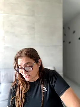 AntonellaAlondra4 online show from November 15, 2:24 pm