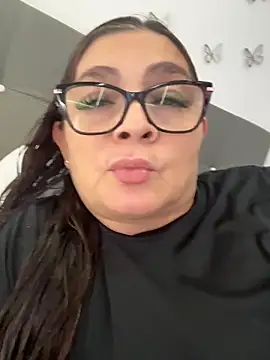 Snapshot of AntonellaAlondra4 chatting on May 22, 6:02 pm AntonellaAlondra4 online show from May 22, 6:02 pm