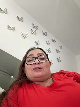 Snapshot of AntonellaAlondra4 chatting on June 2, 4:42 pm AntonellaAlondra4 online show from June 2, 4:42 pm