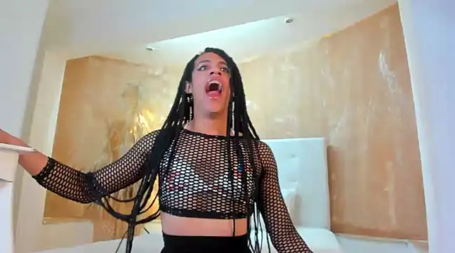 Snapshot of APRILL_FOXX chatting on March 7, 4:57 am APRILL FOXX online show from March 7, 4:57 am