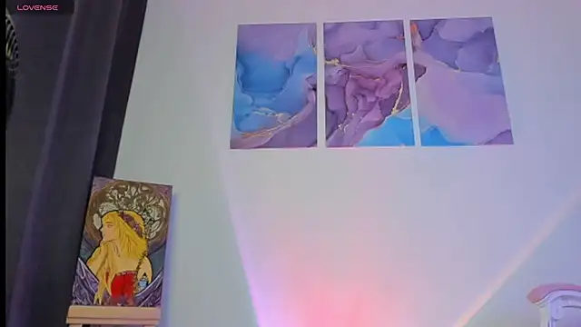 Snapshot of Pretty__zoe chatting on February 24, 3:23 am Pretty zoe online show from February 24, 3:23 am