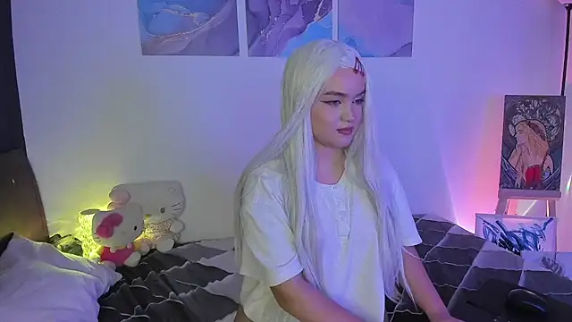 Snapshot of Pretty__zoe chatting on March 7, 4:13 am Pretty zoe online show from March 7, 4:13 am