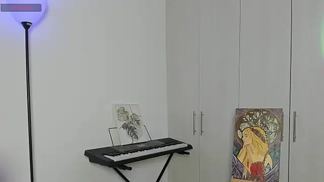 Snapshot of Pretty__zoe chatting on September 10, 6:41 pm Pretty zoe online show from September 10, 6:41 pm