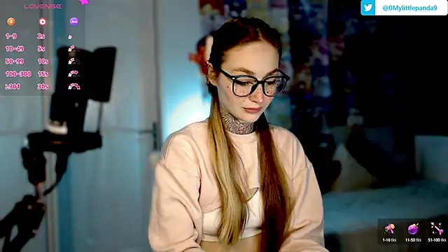 Snapshot of Milky_way_UwU chatting on January 20, 9:22 pm Milky way UwU online show from January 20, 9:22 pm