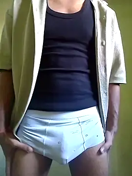 its yonish online show from November 6, 9:32 am