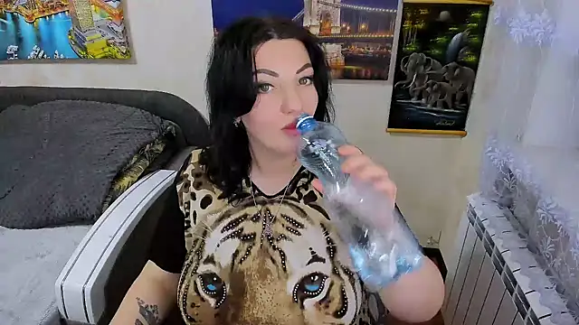 Snapshot of Lady_Boom_Wild_ chatting on March 6, 6:48 pm Lady Boom Wild online show from March 6, 6:48 pm