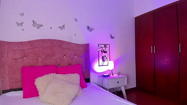 DesireSweet online show from March 13, 12:12 pm