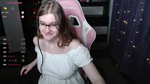 Tomato Tease online show from December 16, 5:01 am