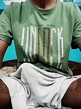 Snapshot of Afgref5335 chatting on October 7, 5:10 pm Afgref5335 online show from October 7, 5:10 pm