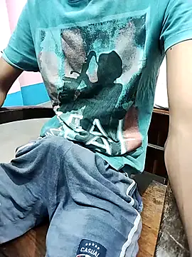 Snapshot of Afgref5335 chatting on October 8, 9:18 am Afgref5335 online show from October 8, 9:18 am