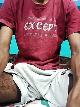 Snapshot of Afgref5335 chatting on October 22, 6:18 pm Afgref5335 online show from October 22, 6:18 pm