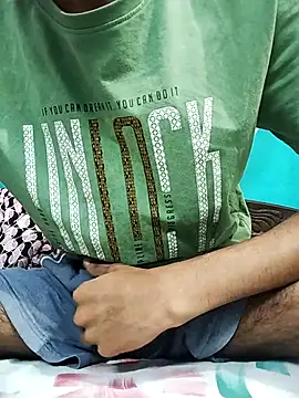 Snapshot of Afgref5335 chatting on November 5, 9:20 am Afgref5335 online show from November 5, 9:20 am